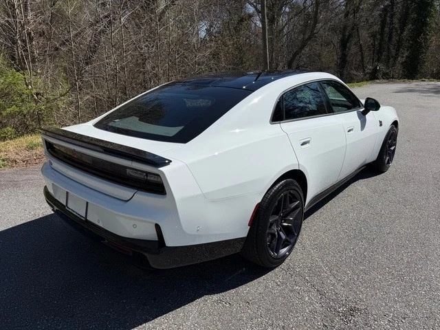 2026 Dodge Charger 8th Gen - Image 7 of 21