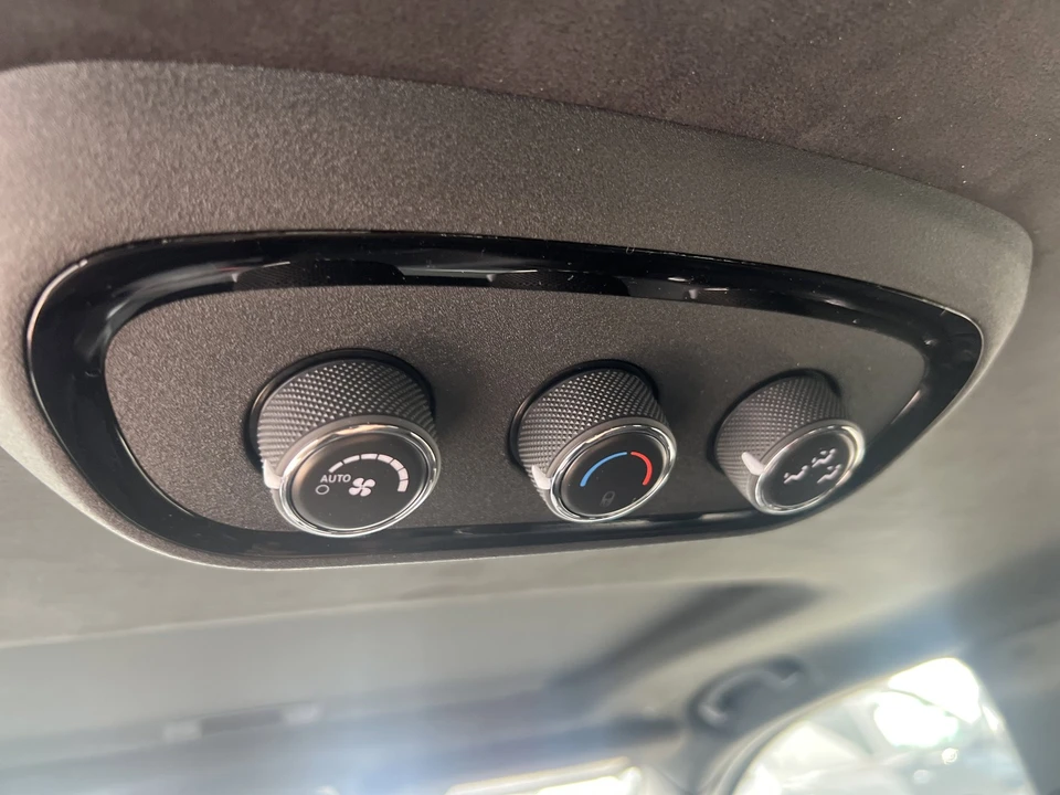 2026 Dodge Durango 3rd Gen - Image 17 of 31