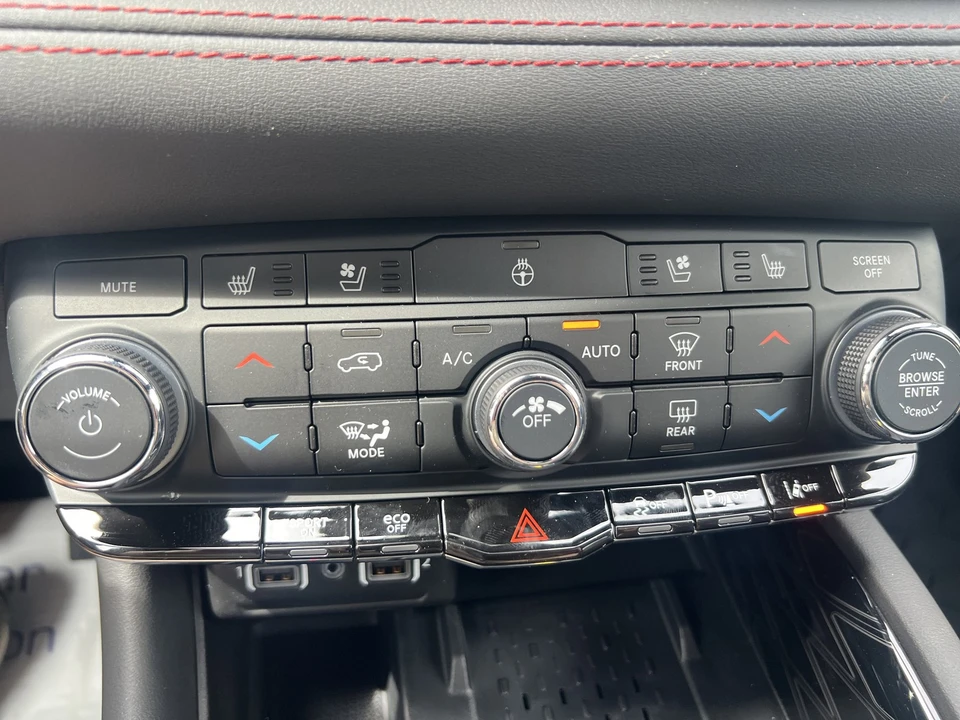 2026 Dodge Durango 3rd Gen - Image 28 of 31