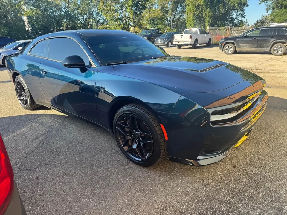 2026 Dodge Challenger - Image 2 of 5
