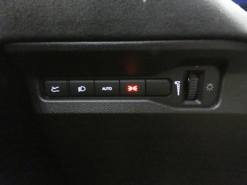 2026 Dodge Charger 8th Gen - Image 19 of 27