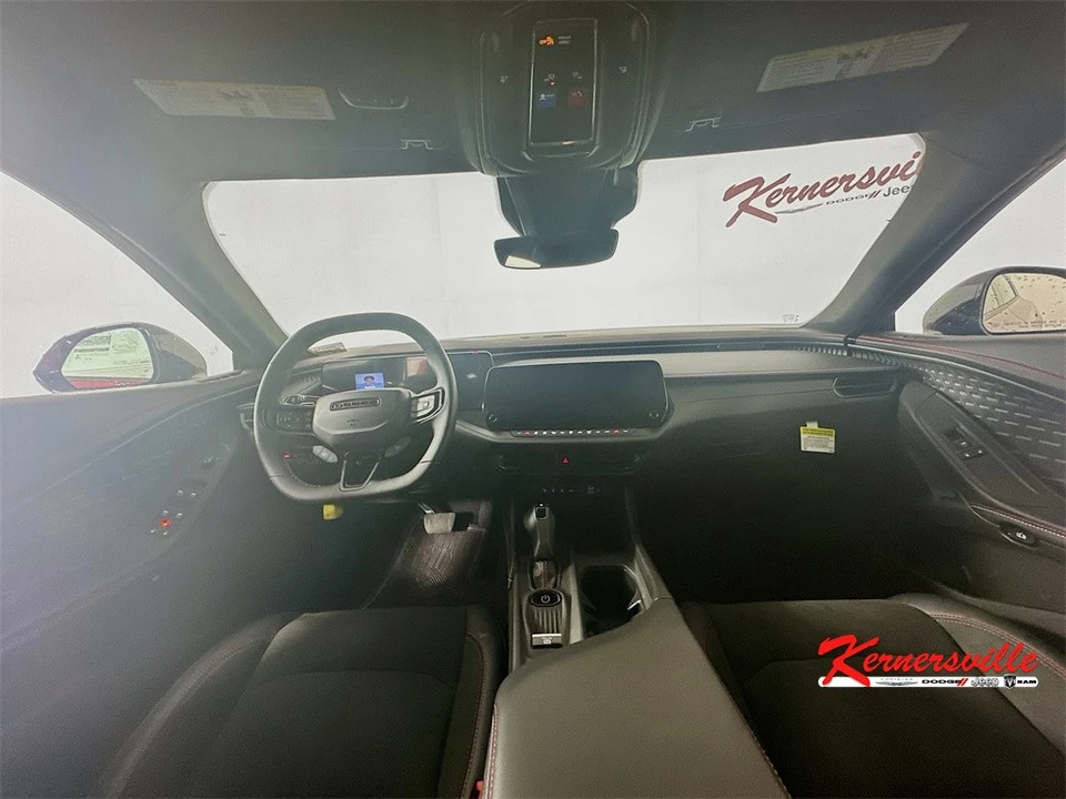 2026 Dodge Charger 8th Gen - Image 9 of 21