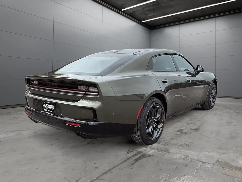 2026 Dodge Charger 8th Gen - Image 7 of 20