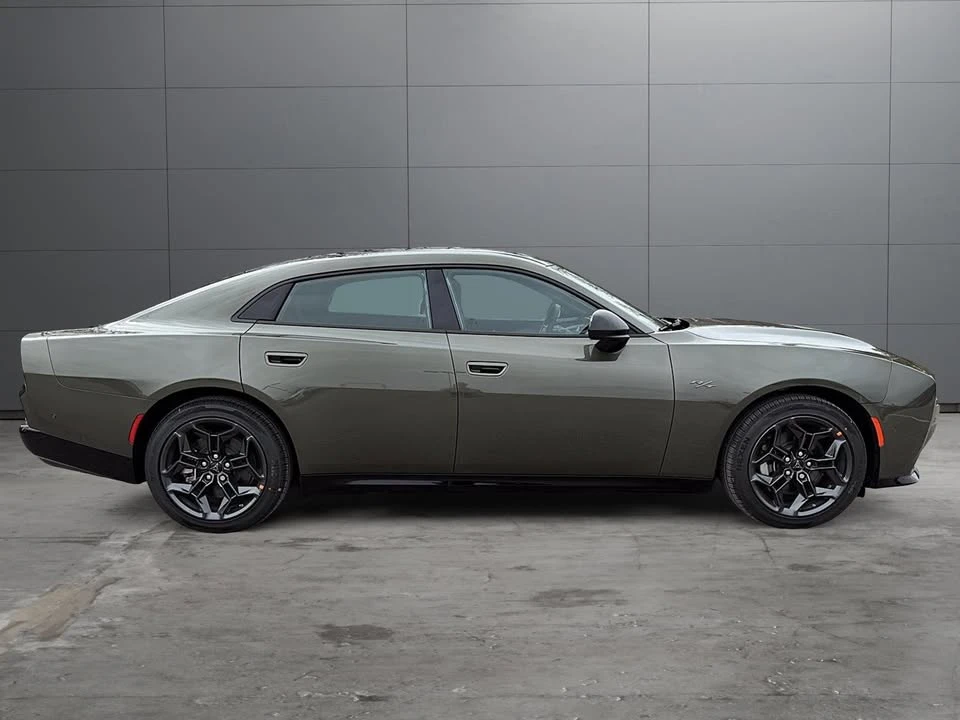 2026 Dodge Charger 8th Gen - Image 8 of 20
