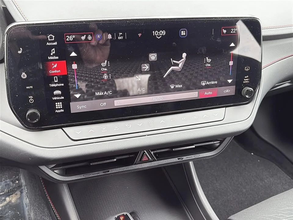 2026 Dodge Charger 8th Gen - Image 18 of 20