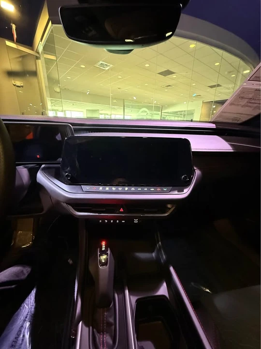 2026 Dodge Charger 8th Gen - Image 5 of 11