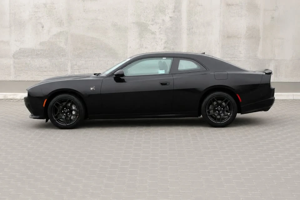 2026 Dodge Charger 8th Gen - Image 3 of 10