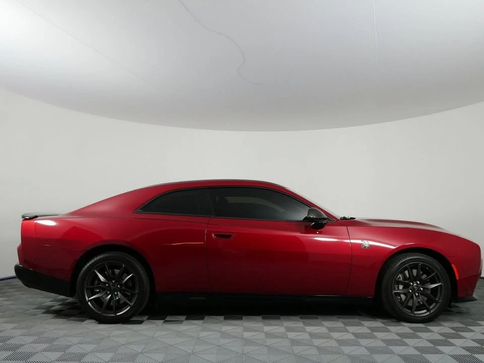 2026 Dodge Charger 8th Gen - Image 7 of 18