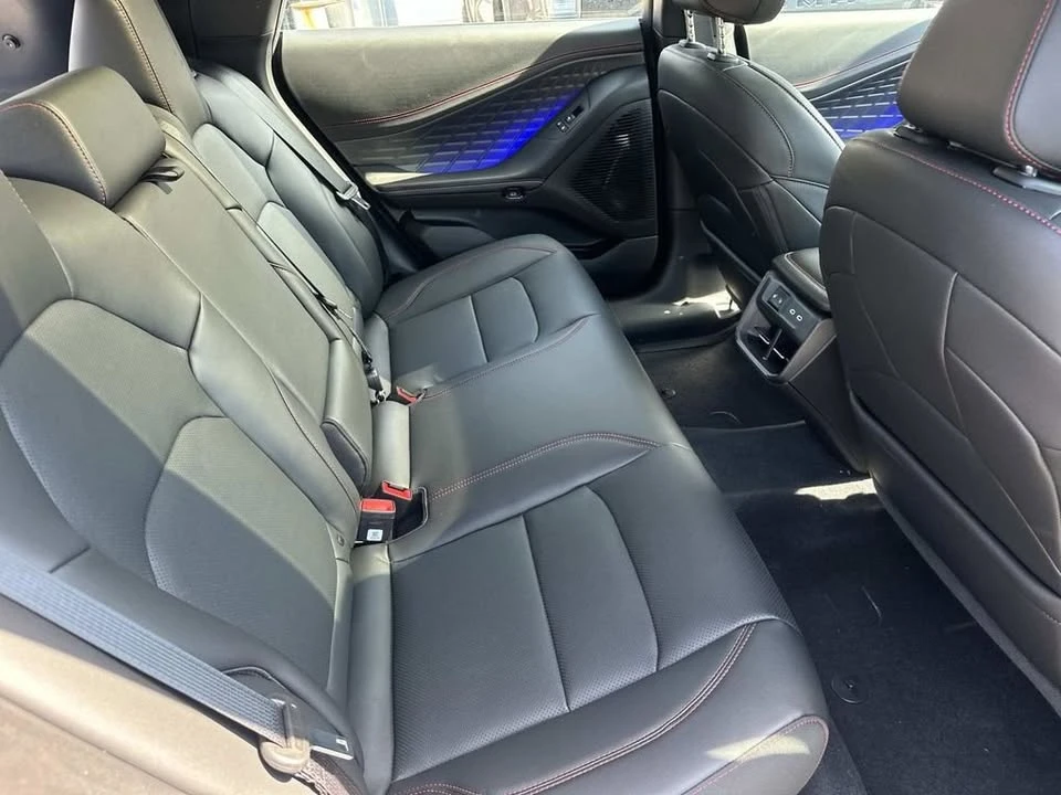 2026 Dodge Charger 8th Gen - Image 17 of 20