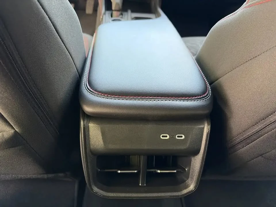 2026 Dodge Charger 8th Gen - Image 10 of 16