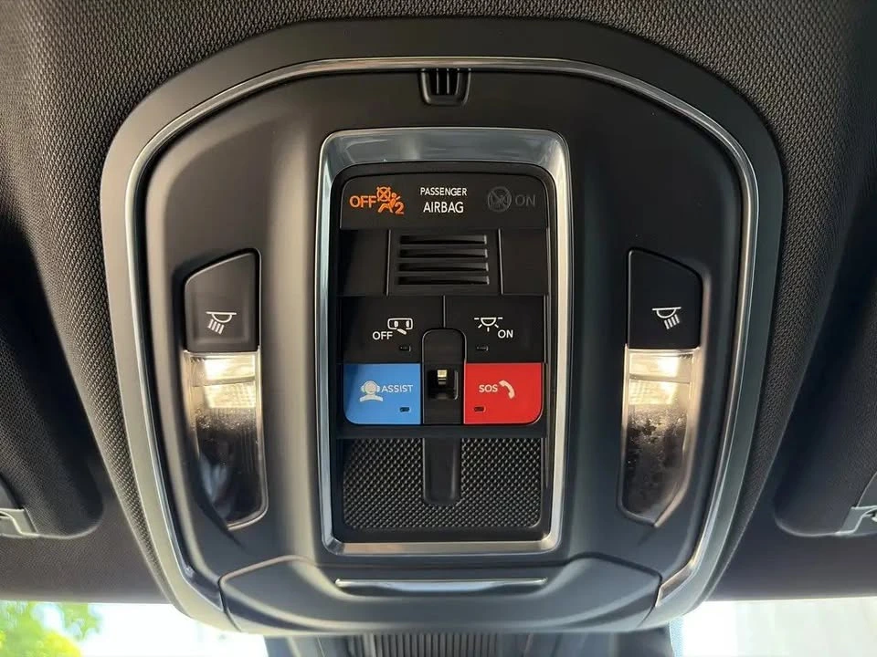 2026 Dodge Charger 8th Gen - Image 14 of 16