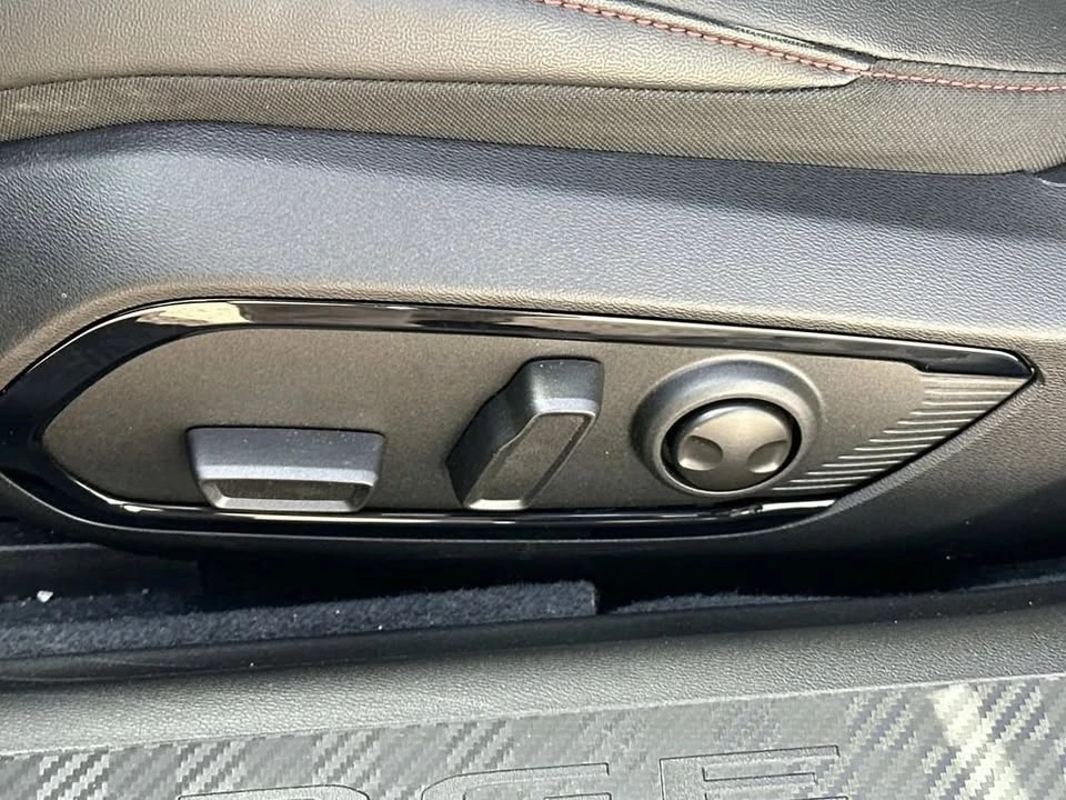 2026 Dodge Charger 8th Gen - Image 10 of 20