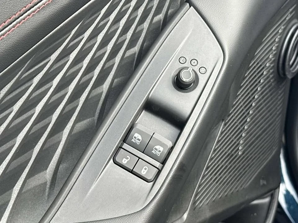 2026 Dodge Charger 8th Gen - Image 11 of 20