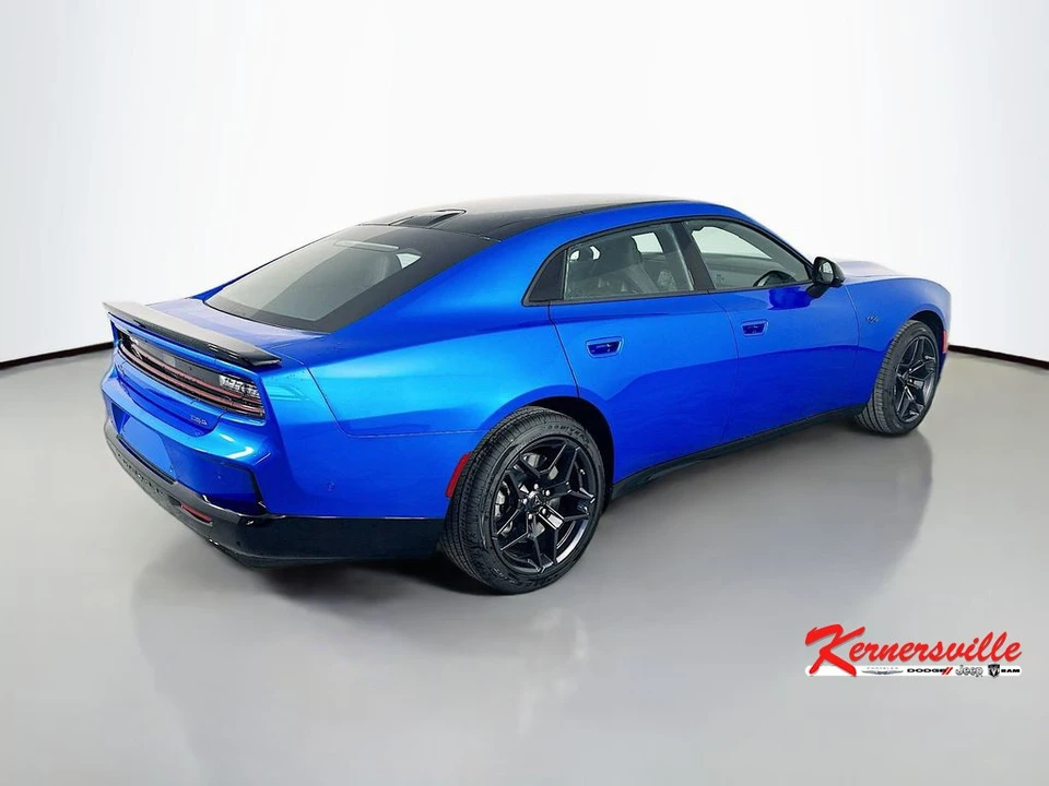 2026 Dodge Charger 8th Gen - Image 7 of 21