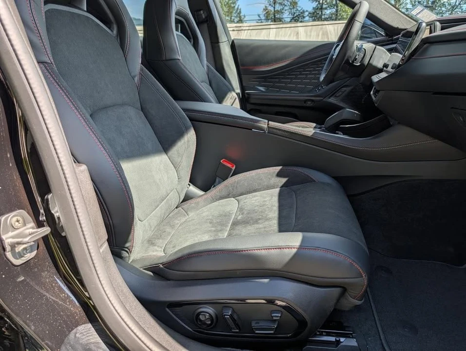 2026 Dodge Charger 8th Gen - Image 12 of 20