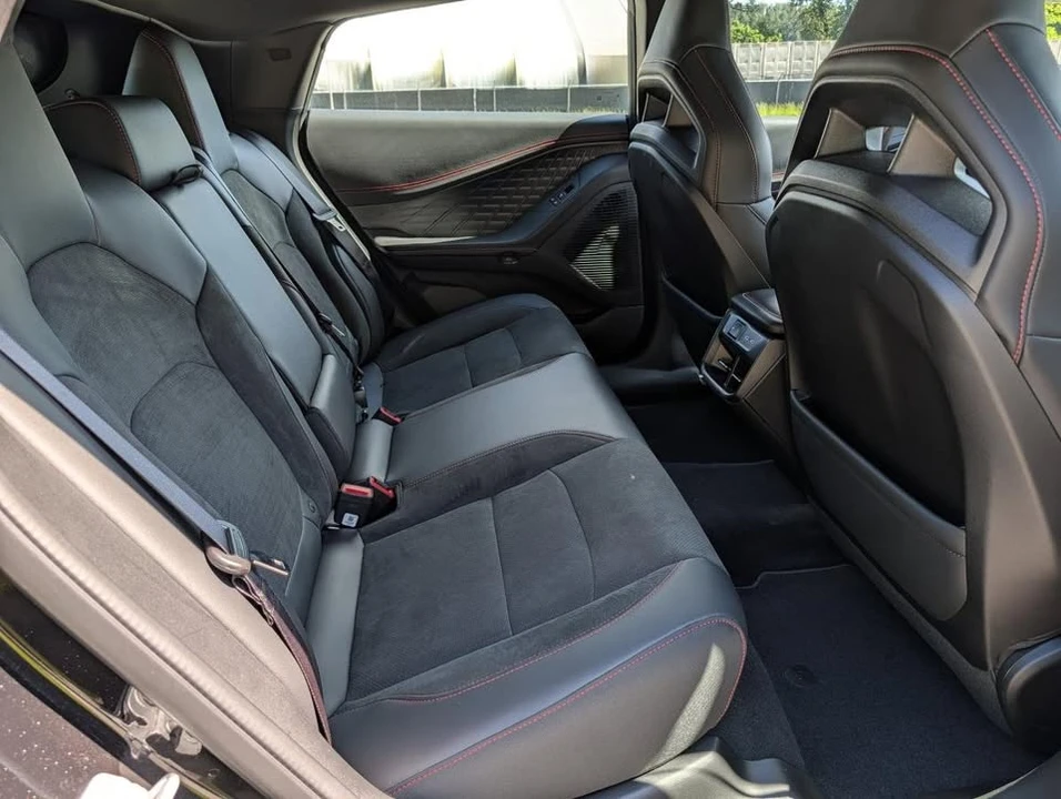 2026 Dodge Charger 8th Gen - Image 11 of 20
