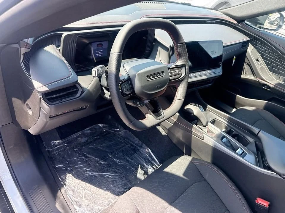 2026 Dodge Charger 8th Gen - Image 9 of 20