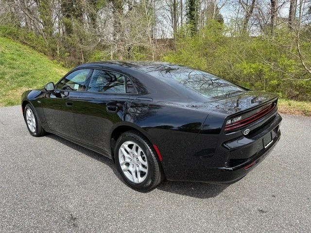 2026 Dodge Charger 8th Gen - Image 9 of 30