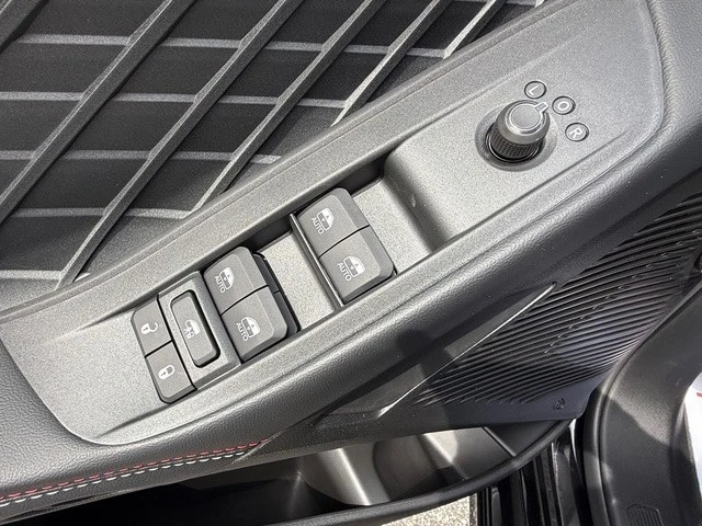 2026 Dodge Charger 8th Gen - Image 13 of 30