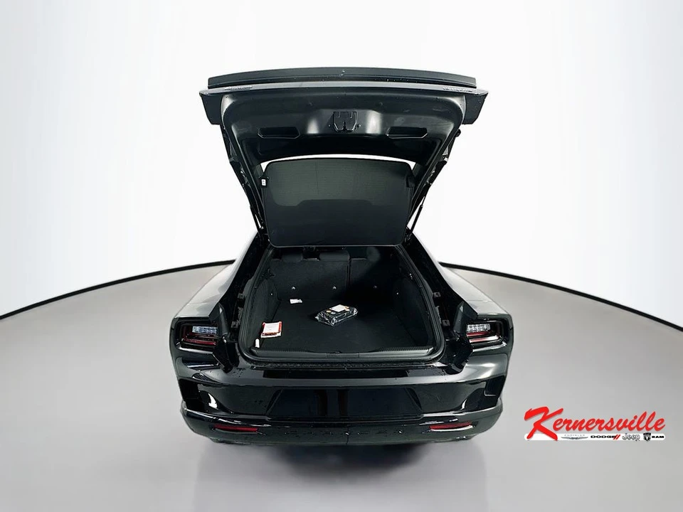 2026 Dodge Charger 8th Gen - Image 15 of 23