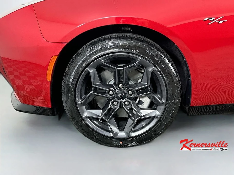 2026 Dodge Charger 8th Gen - Image 17 of 22