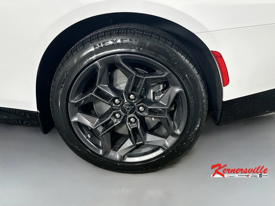 2026 Dodge Charger 8th Gen - Image 16 of 20