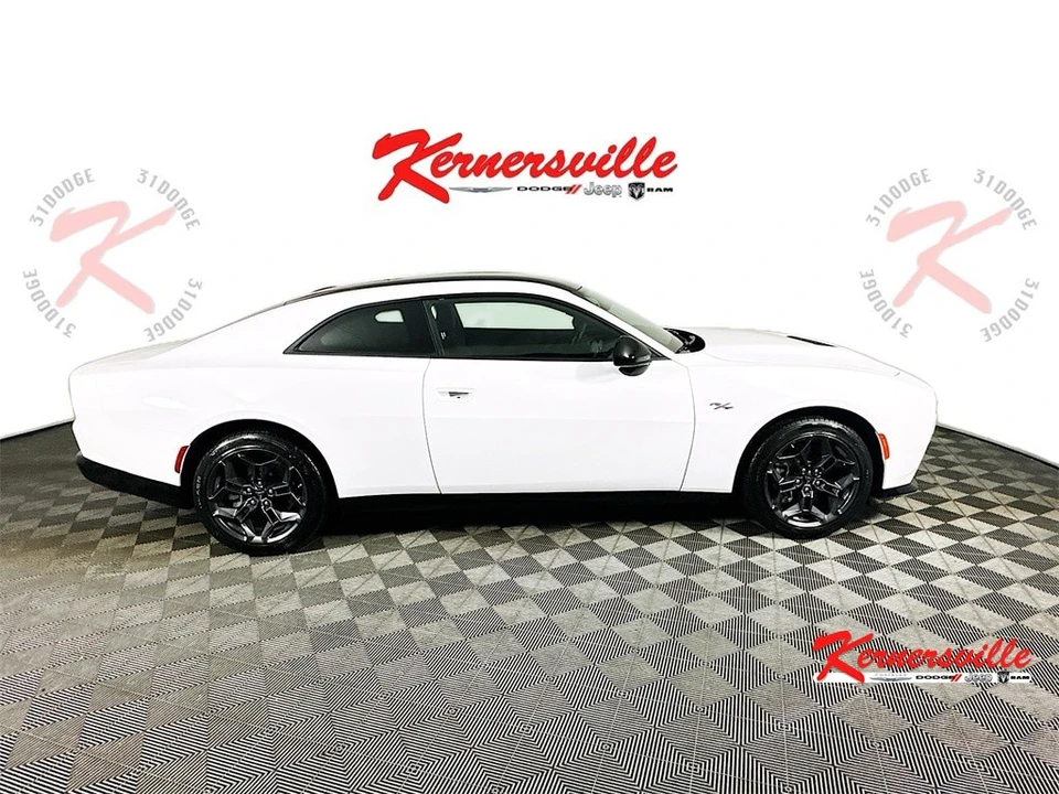 2026 Dodge Charger 8th Gen - Image 8 of 20