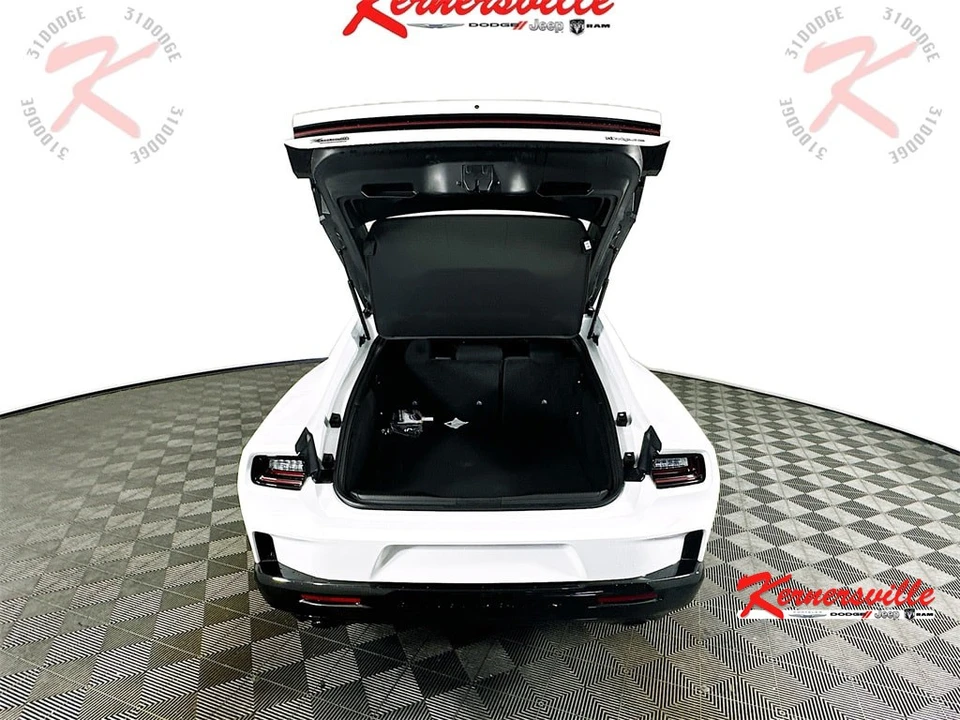 2026 Dodge Charger 8th Gen - Image 15 of 20
