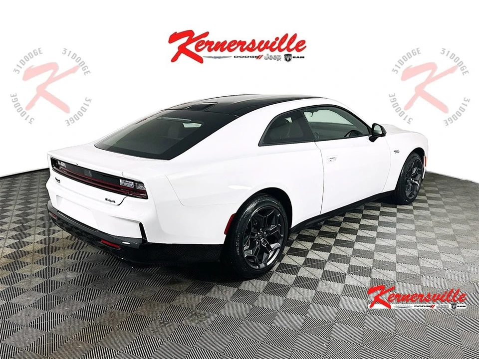 2026 Dodge Charger 8th Gen - Image 7 of 20