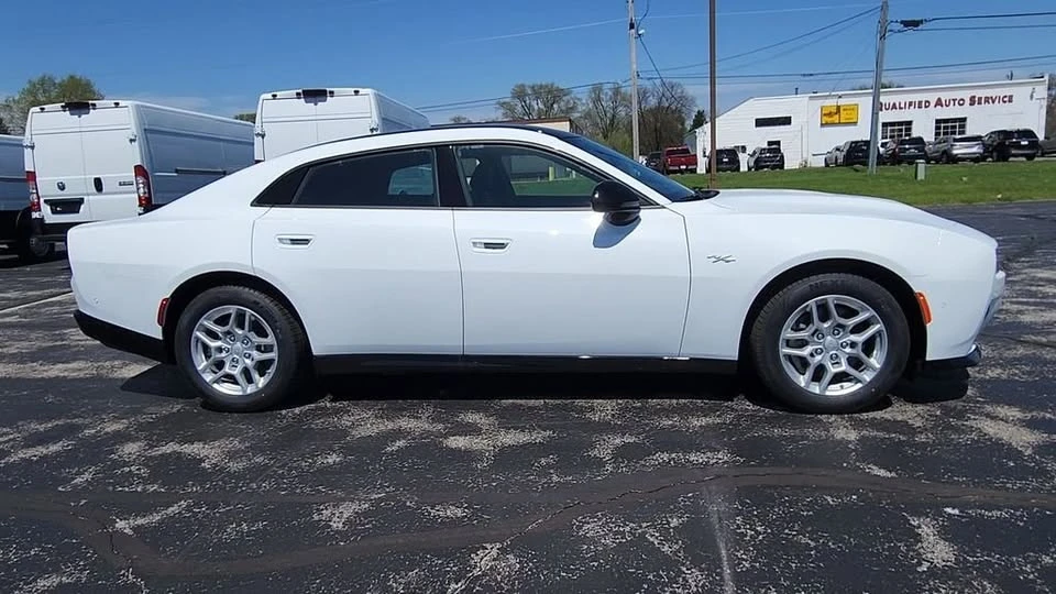 2026 Dodge Charger 8th Gen - Image 8 of 20