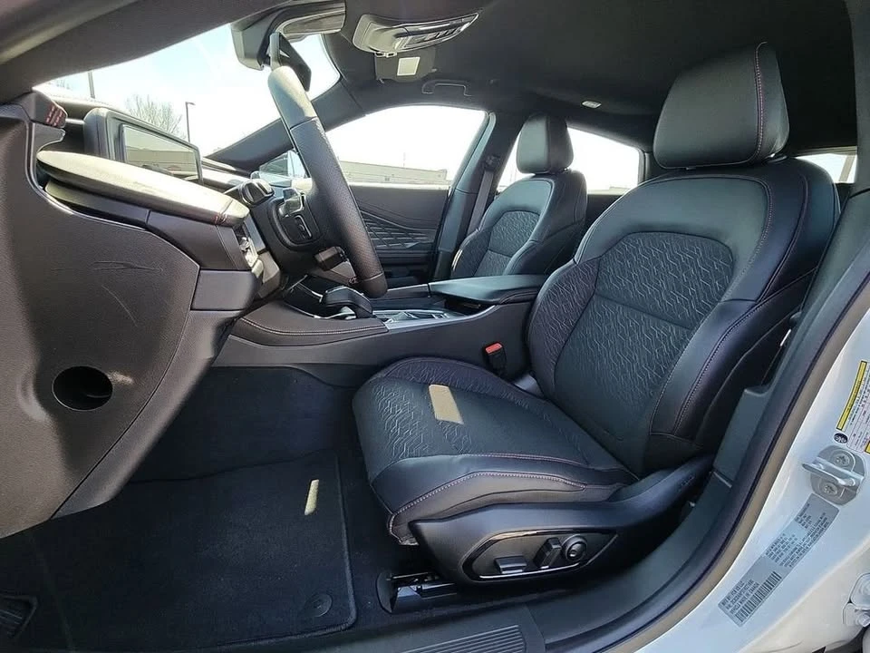 2026 Dodge Charger 8th Gen - Image 10 of 20