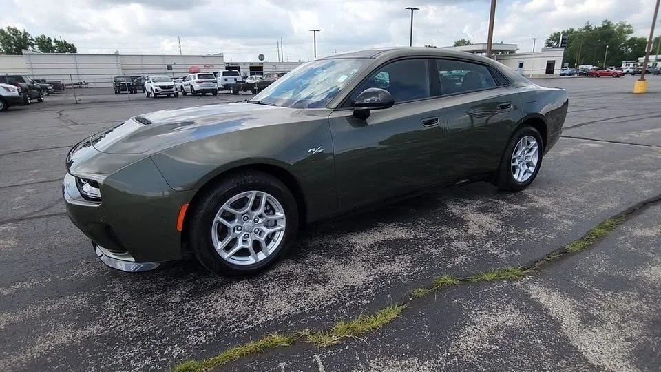 2026 Dodge Charger 8th Gen - Image 3 of 20