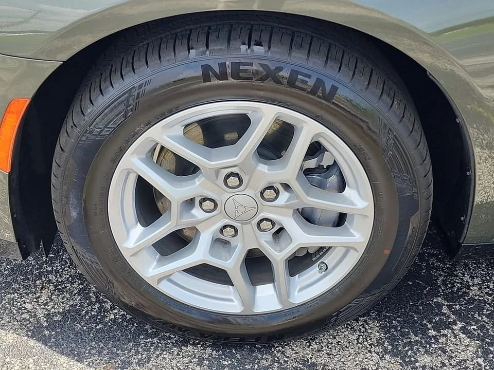 2026 Dodge Charger 8th Gen - Image 9 of 20