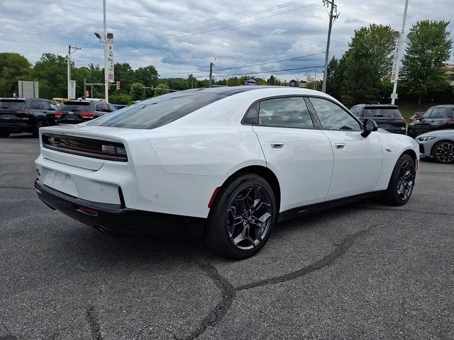 2026 Dodge Charger 8th Gen - Image 6 of 20