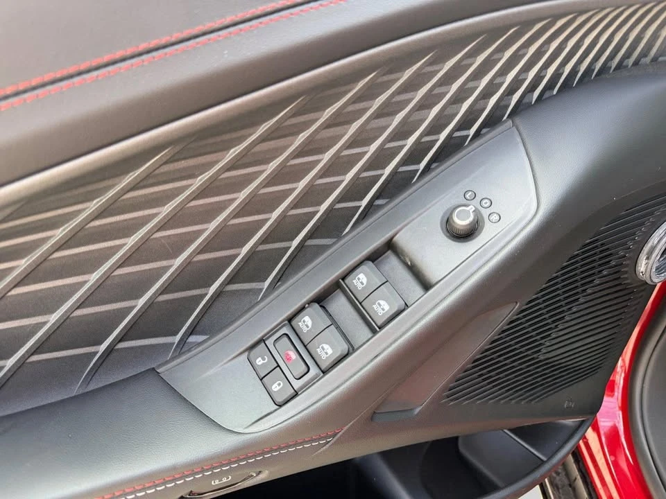 2026 Dodge Charger 8th Gen - Image 15 of 20