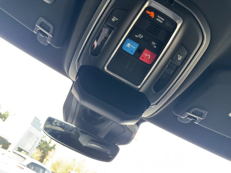 2026 Dodge Charger 8th Gen - Image 17 of 20