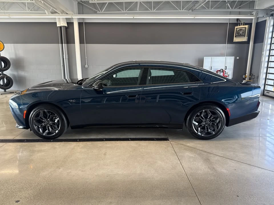 2026 Dodge Charger 8th Gen - Image 13 of 20