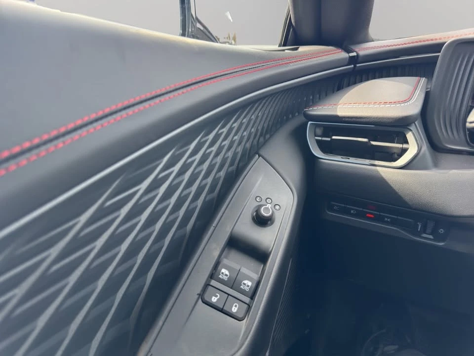 2026 Dodge Charger 8th Gen - Image 13 of 20