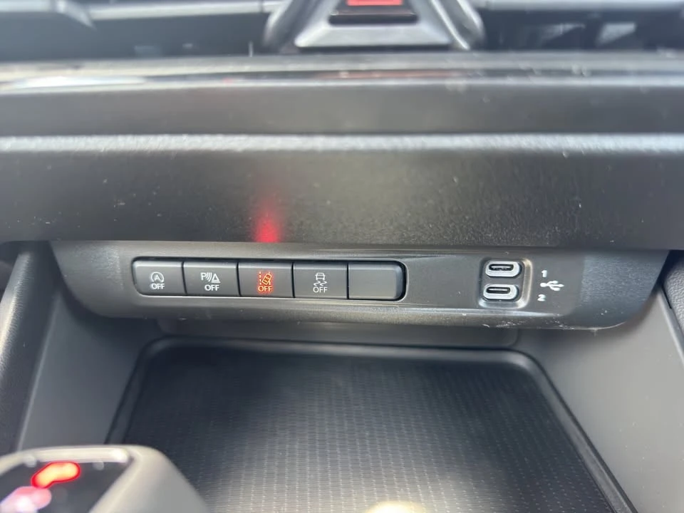 2026 Dodge Charger 8th Gen - Image 16 of 20
