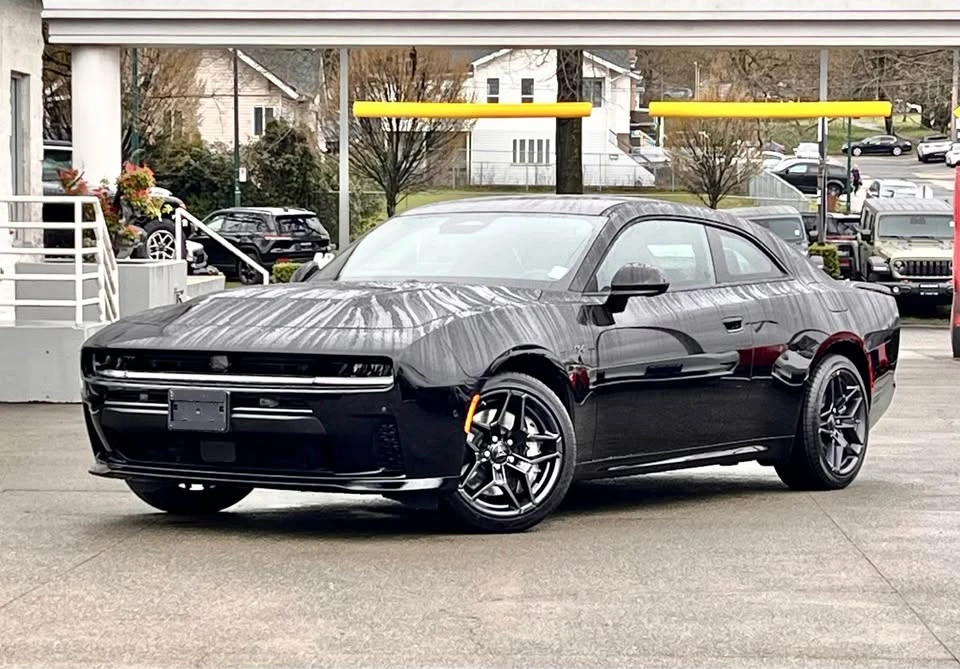 2026 Dodge Charger 8th Gen - Image 4 of 19