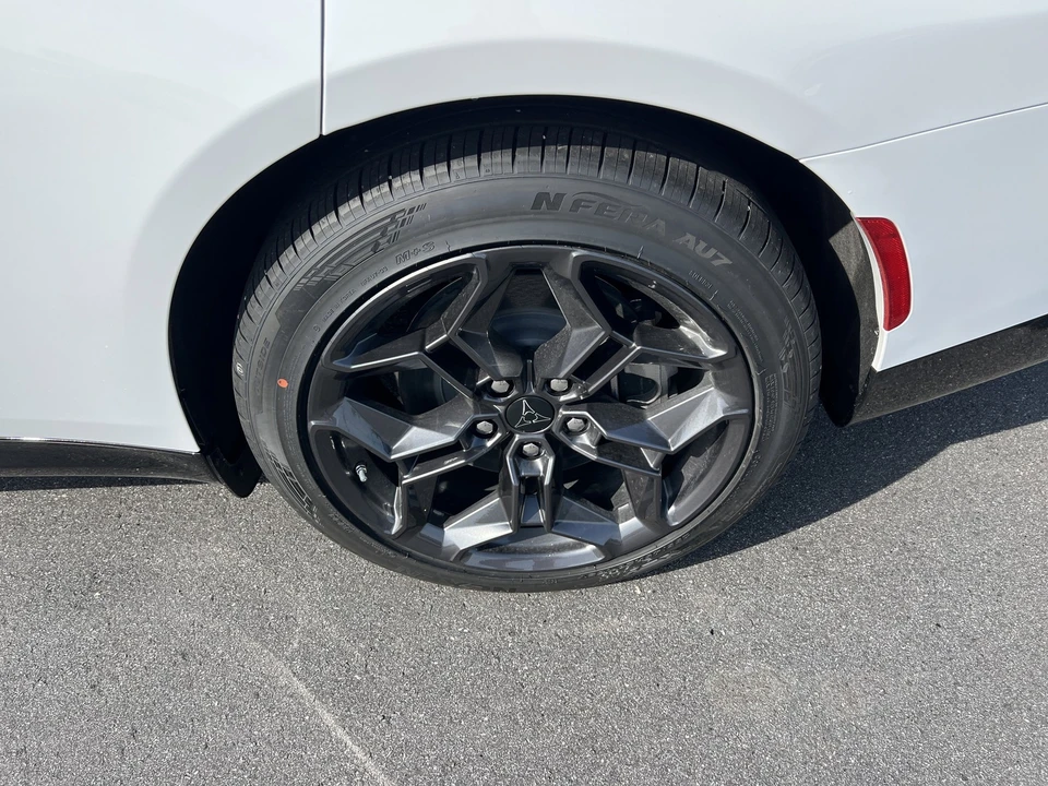 2026 Dodge Charger 8th Gen - Image 10 of 31