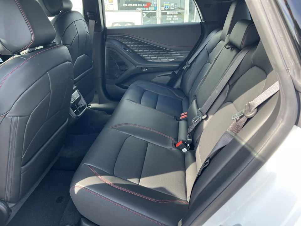 2026 Dodge Charger 8th Gen - Image 11 of 31