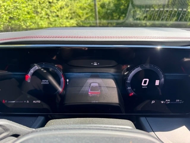 2026 Dodge Charger 8th Gen - Image 21 of 31