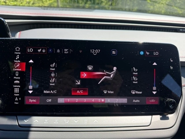 2026 Dodge Charger 8th Gen - Image 24 of 31