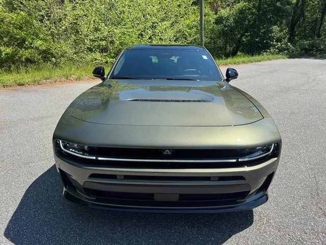 2026 Dodge Charger 8th Gen - Image 4 of 31