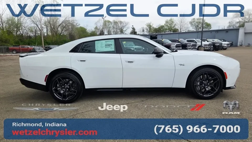2026 Dodge Charger 8th Gen - Image 8 of 20