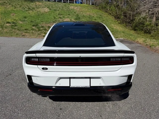 2026 Dodge Charger 8th Gen - Image 7 of 21