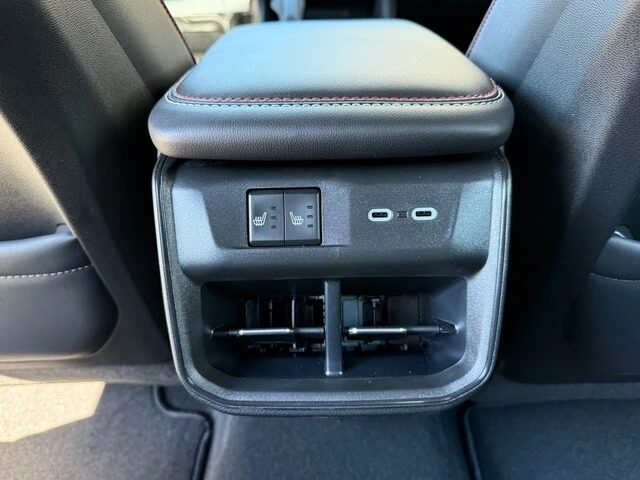 2026 Dodge Charger 8th Gen - Image 18 of 21