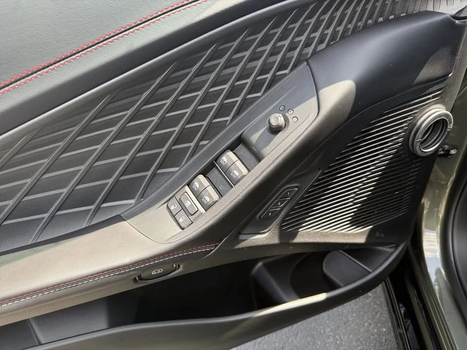 2026 Dodge Charger 8th Gen - Image 12 of 20