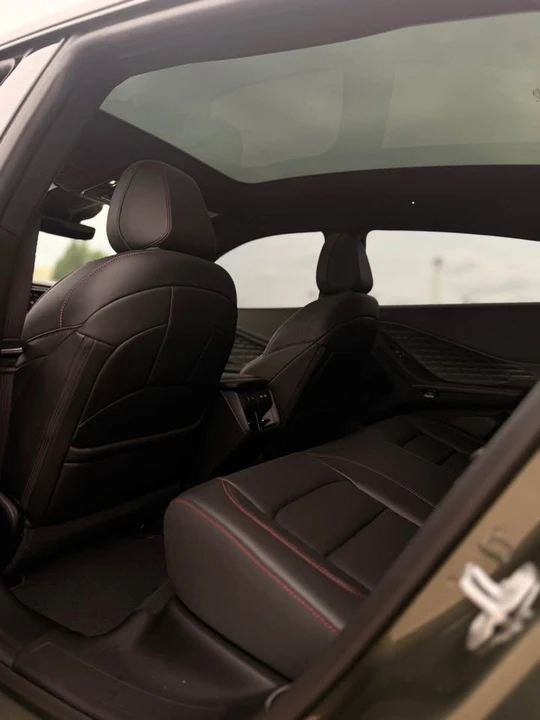 2026 Dodge Charger 8th Gen - Image 9 of 11